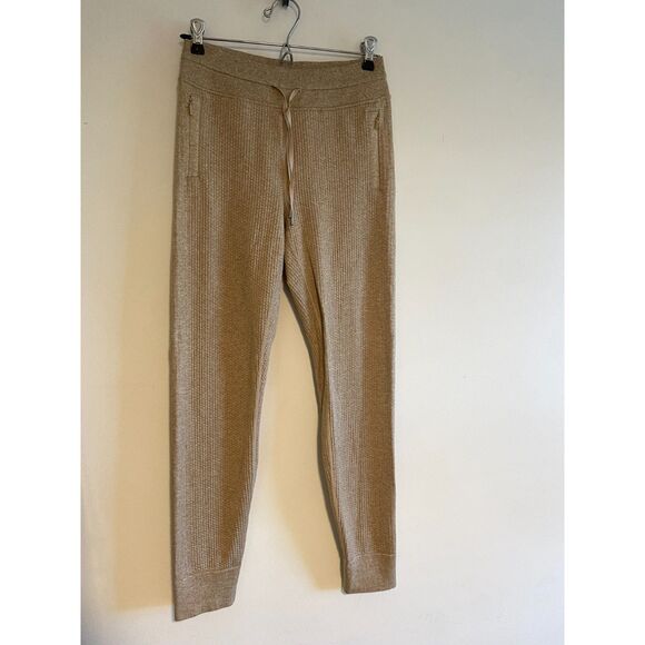NWOT Lululemon Engineered Warmth Jogger MERINO WOOL "Cafe Au Lait" SIZE 4 - Picture 3 of 8